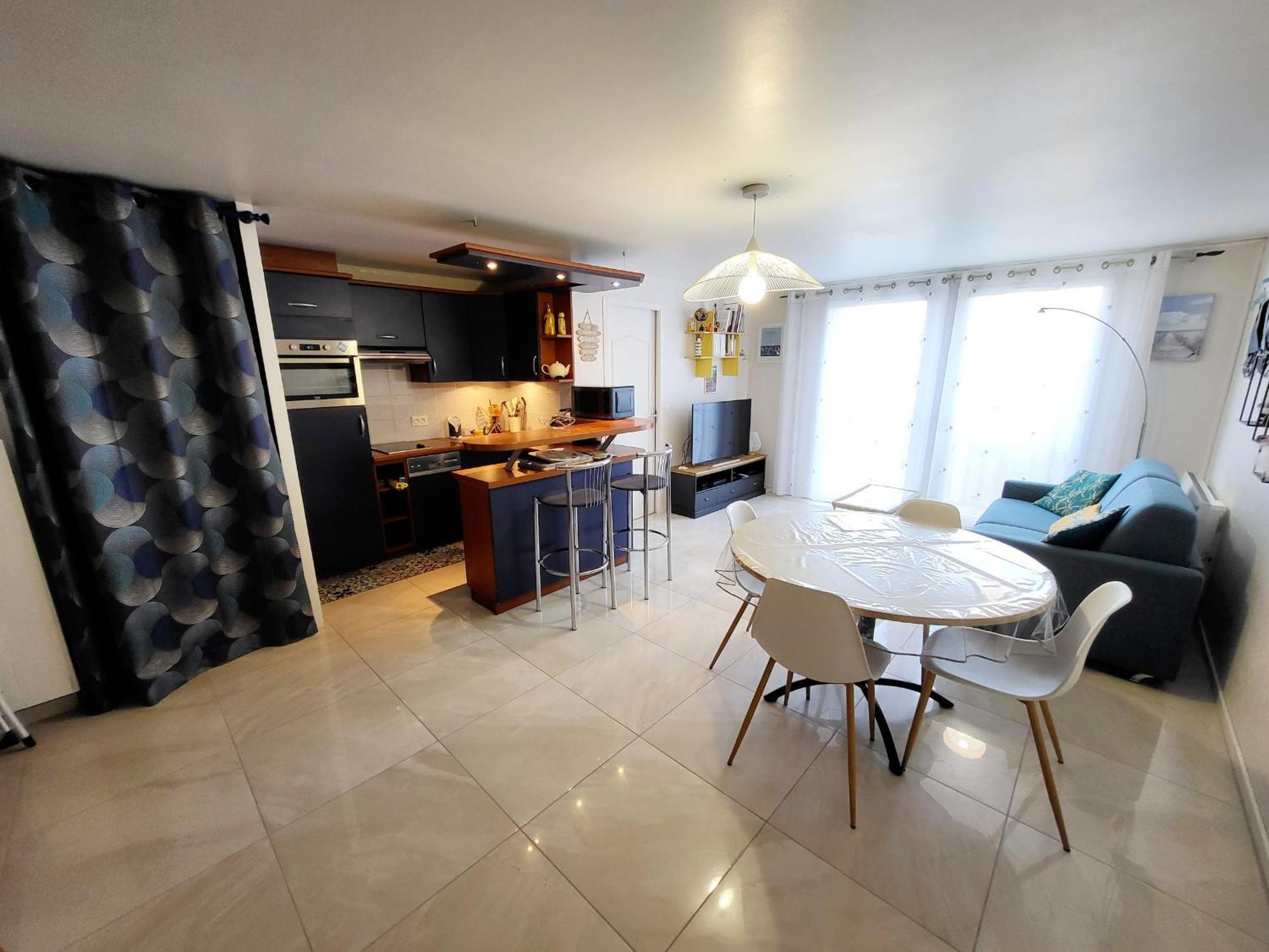 Appartement Moderne Au Centre-Ville, 150M Plage, Wifi, Confort Ideal Pour Familles - Fr-1-92-876 Les Sables-dʼOlonne Exteriér fotografie