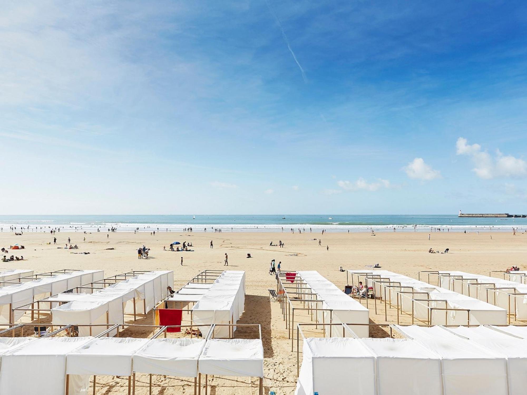 Appartement Moderne Au Centre-Ville, 150M Plage, Wifi, Confort Ideal Pour Familles - Fr-1-92-876 Les Sables-dʼOlonne Exteriér fotografie